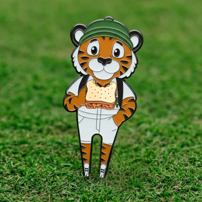Tiger Caddy Divot Tool - VannyVee x PuttBuddies